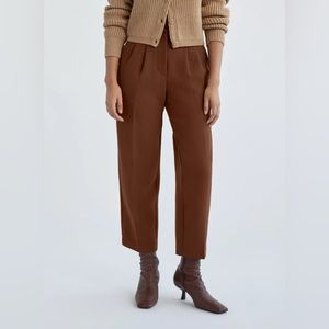 Aritzia Wilfred Carrot Pants